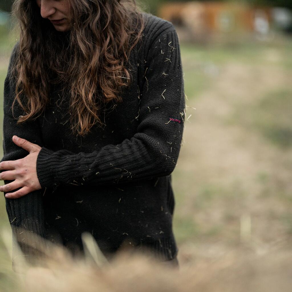 Moteriškas megztas, orą praleidžiantis džemperis su užtrauktuku iki pusės ilgio „500“, rudas