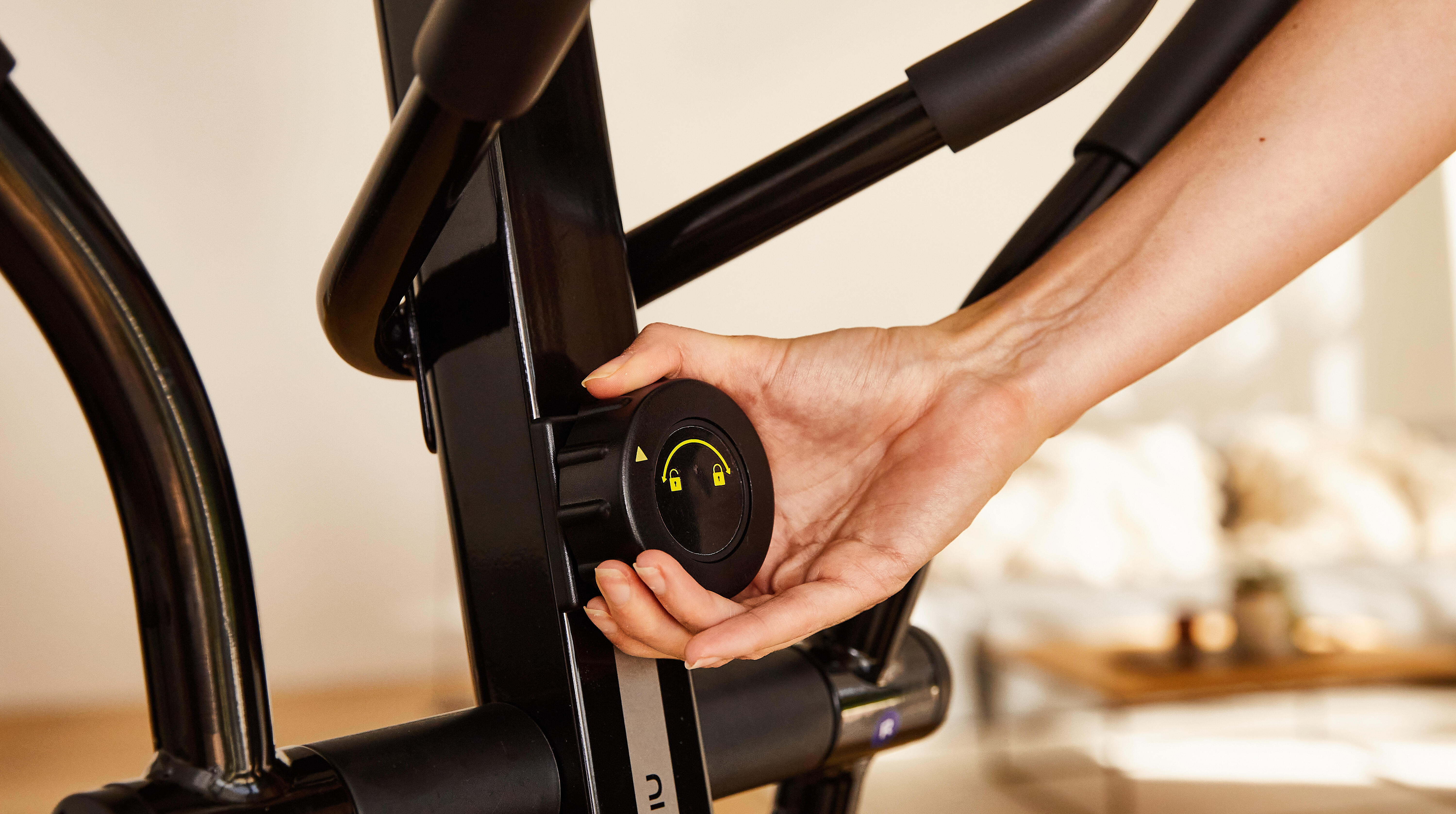 Vélo elliptique connecté autoalimenté EL 540 Domyos Décathlon