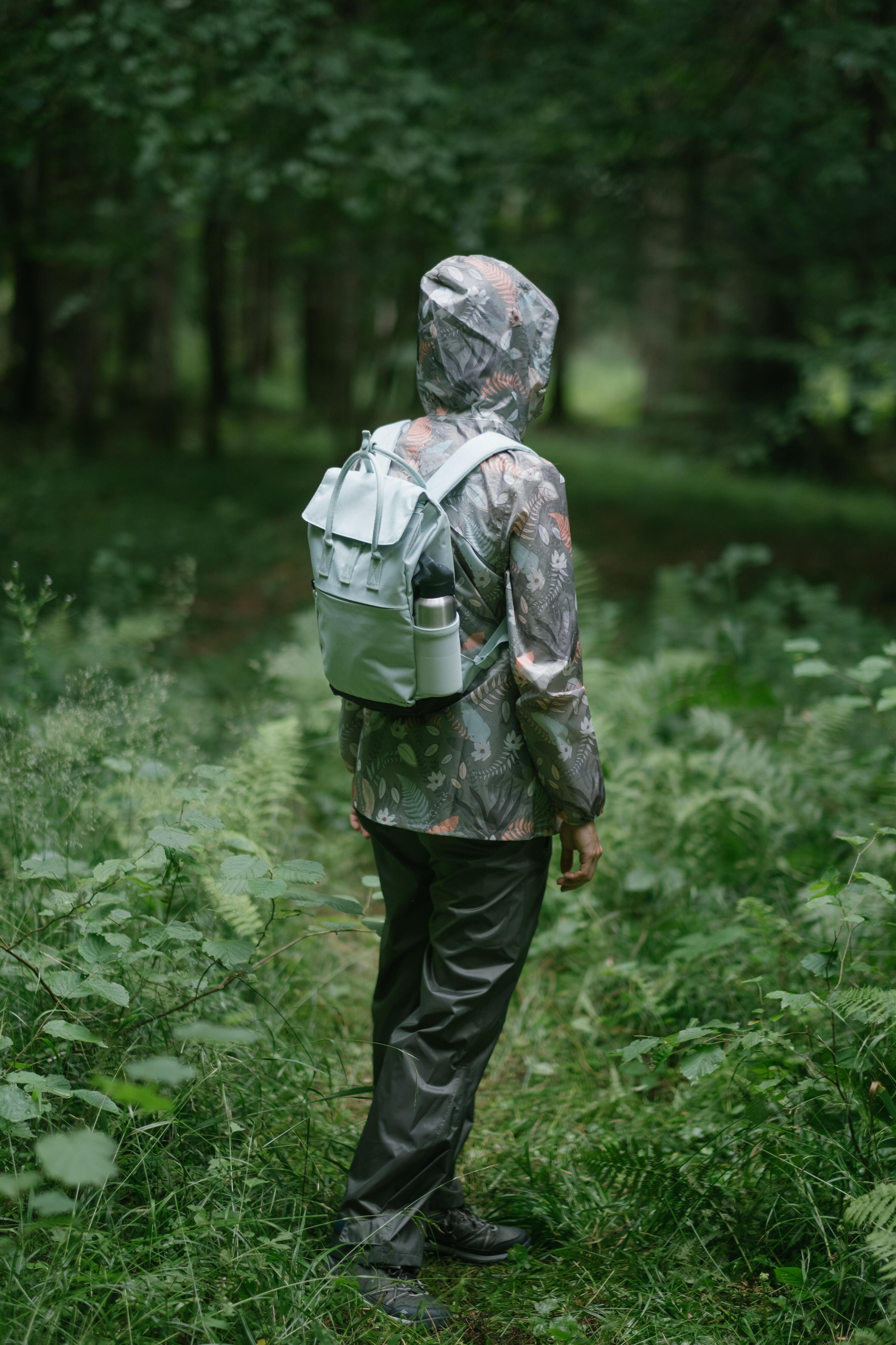 Women's Hiking Waterproof Over-Trousers Raincut 8/10