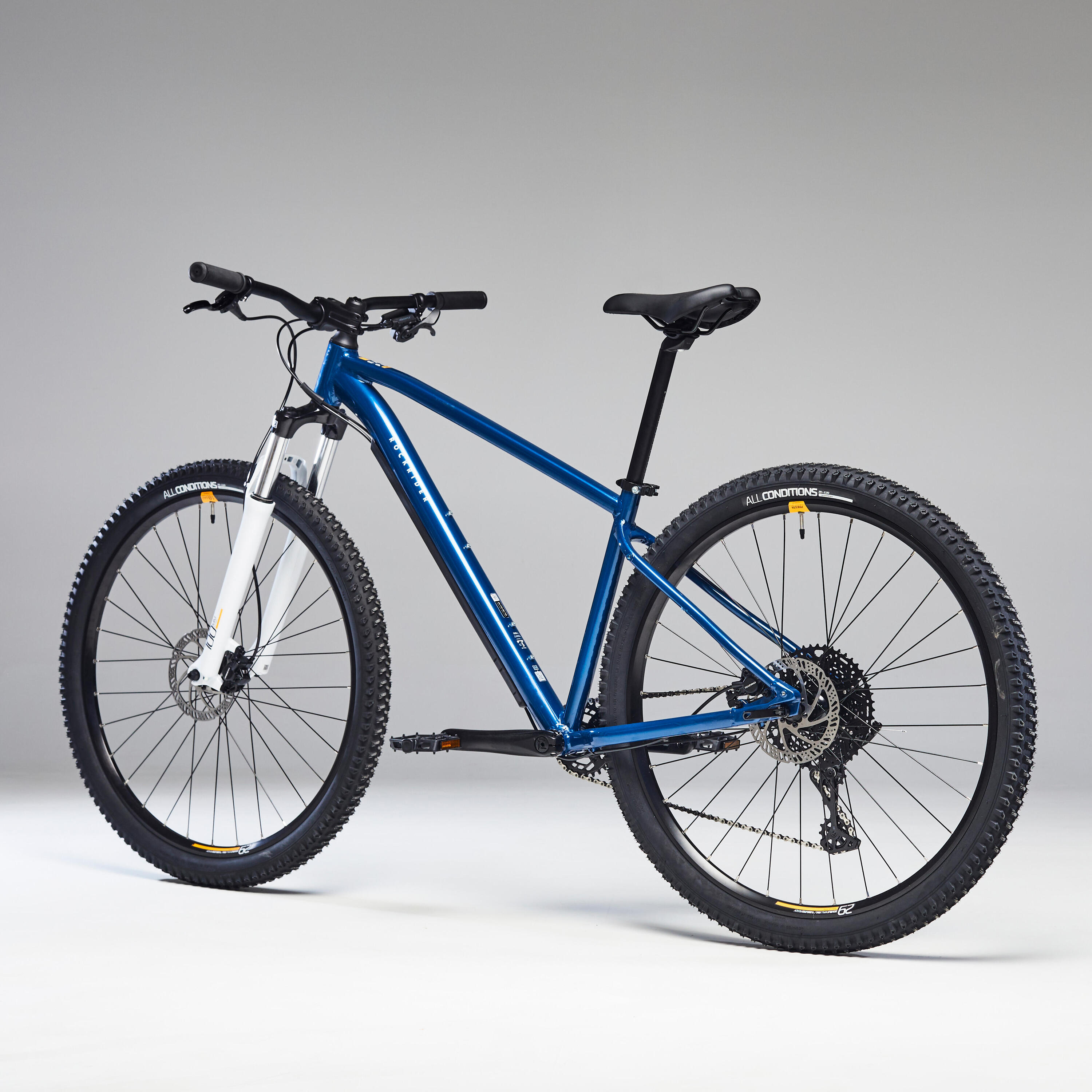 29" Touring Mountain Bike Explore 520 - Blue / Orange 3/10