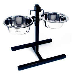 Metal dog bowl holder for 2 2.8 litre bowls.