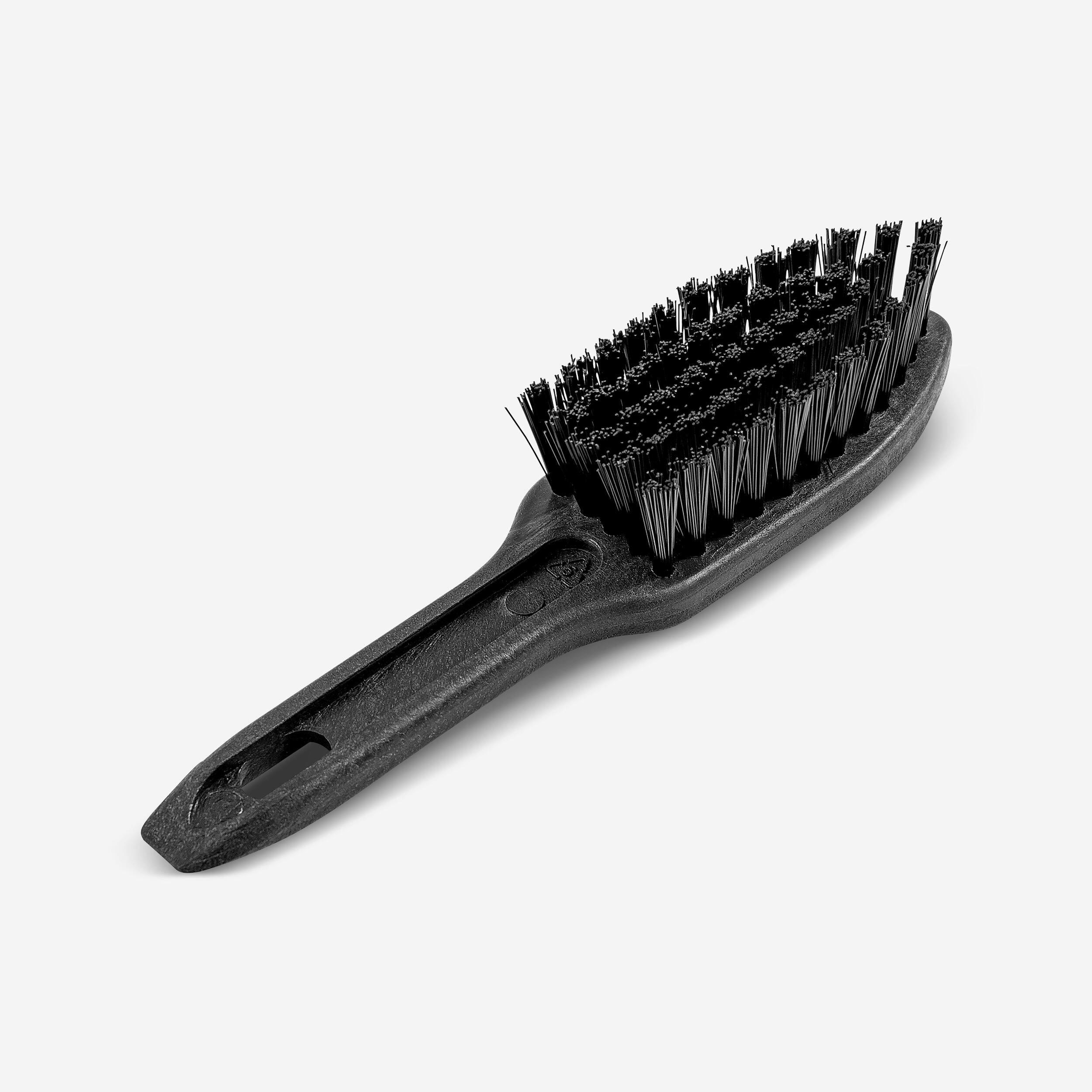 Kipsta - Brosse A Chaussure Essential - Brosse - Football / Futsal / Sepak - Noir - Taille Unique - Decathlon