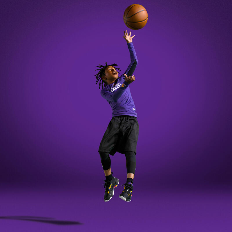 Basketball Funktionsshirt UT500 NBA Los Angeles Lakers Kinder lila