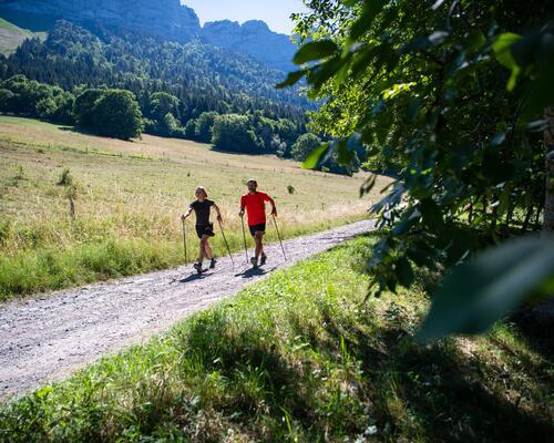 Come equipaggiarsi per il nordic-walking
