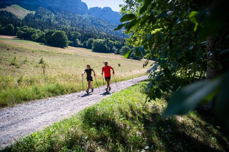CHE COSA SERVE PER IL NORDIC-WALKING? | DECATHLON
