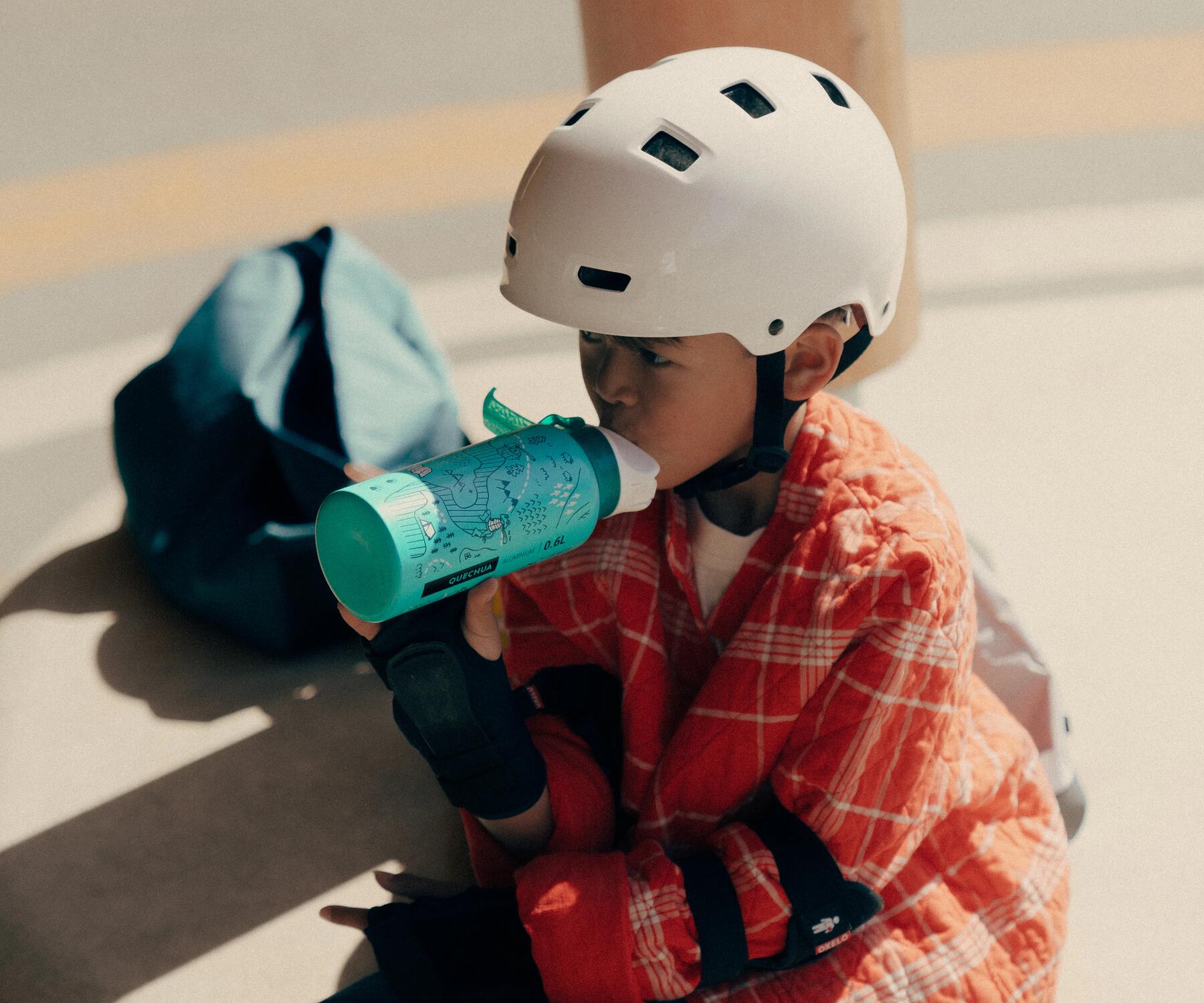 kid’s water bottle