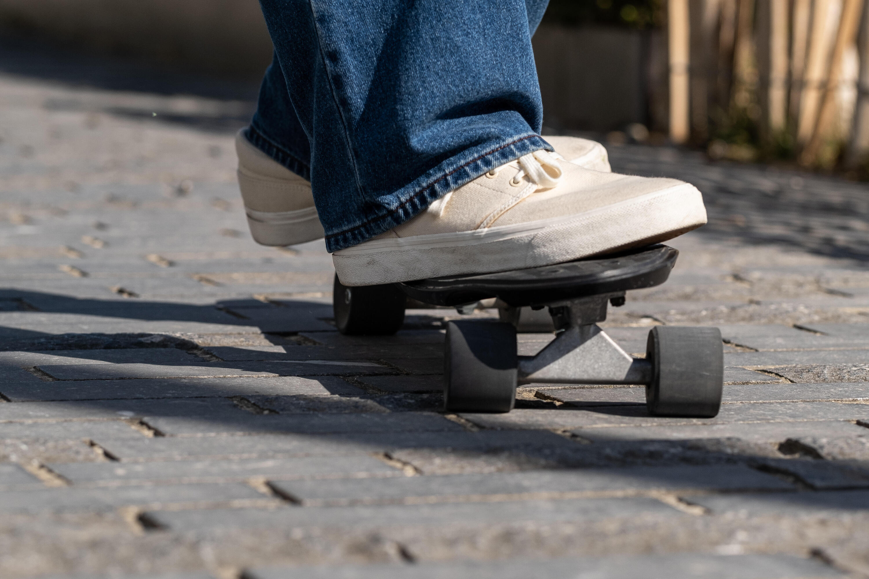 Chaussures basses skateboard-longboard adulte VULCA 100 grège 22/26