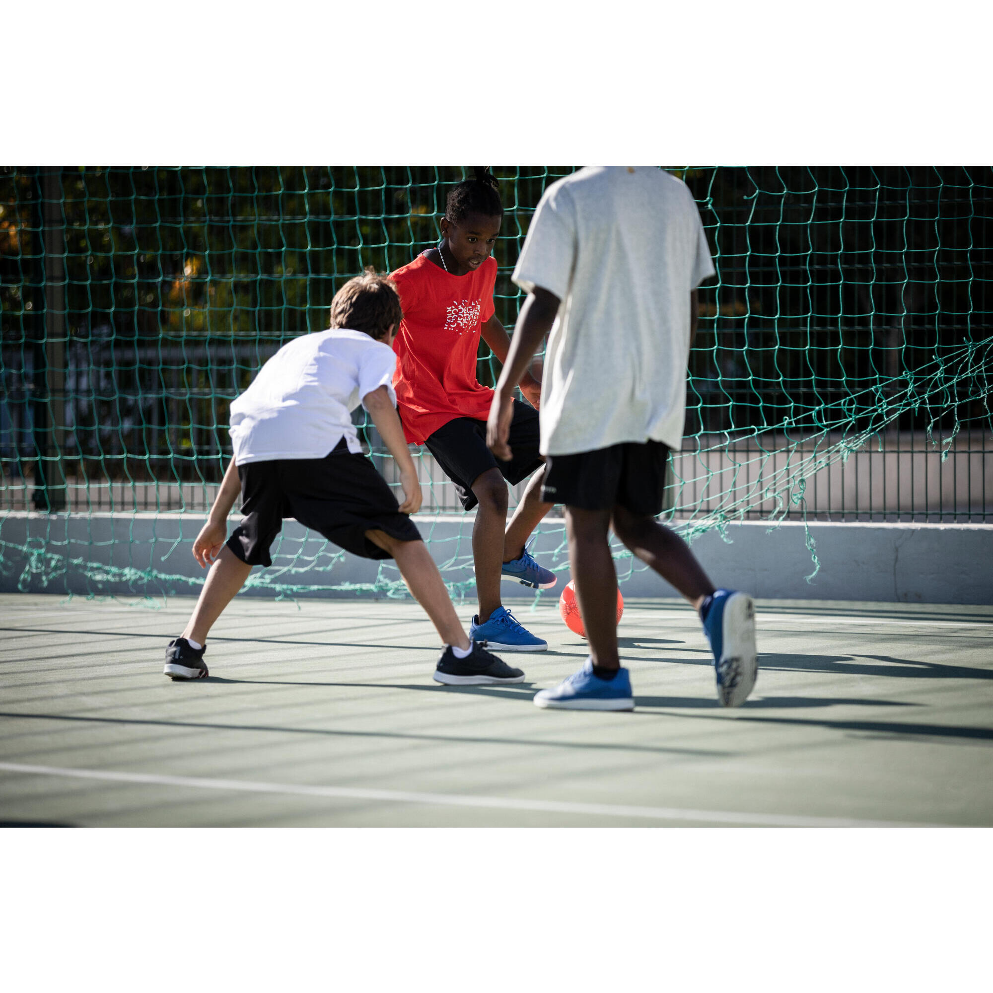 Children's shoes BARRIO Street Football JR Black