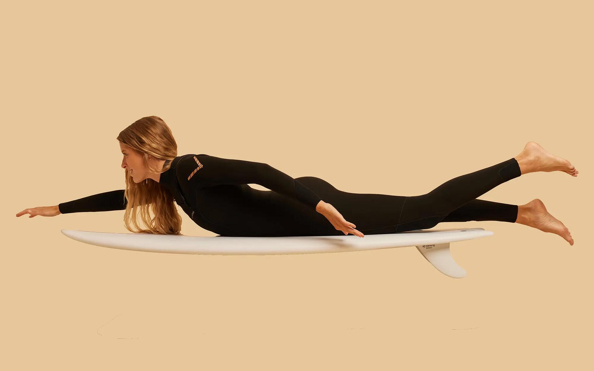 Neoprenanzug Surfen Damen Brustreißverschluss 900 4/3 mm schwarz