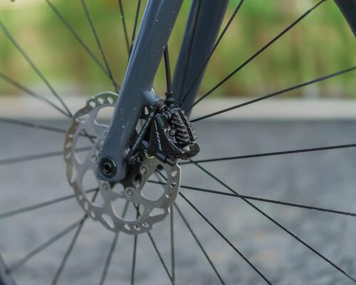 comment-changer-un-rayon-dune-roue-de-velo