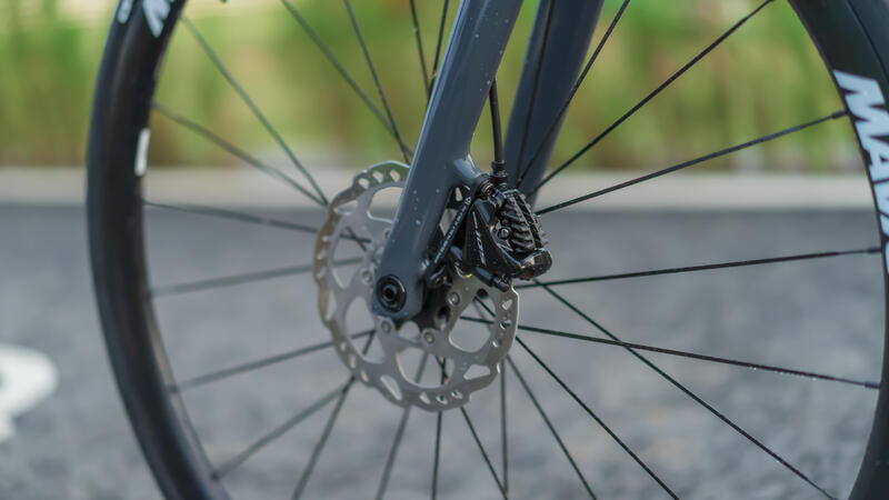 Comment changer un rayon d’une roue de vélo ?