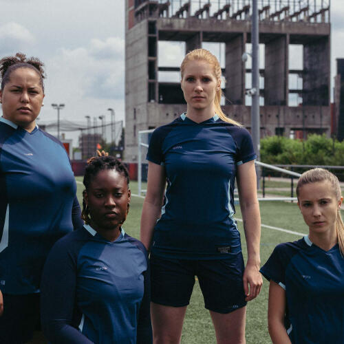 Maillot football femme bleu, manche courte, coupe droite