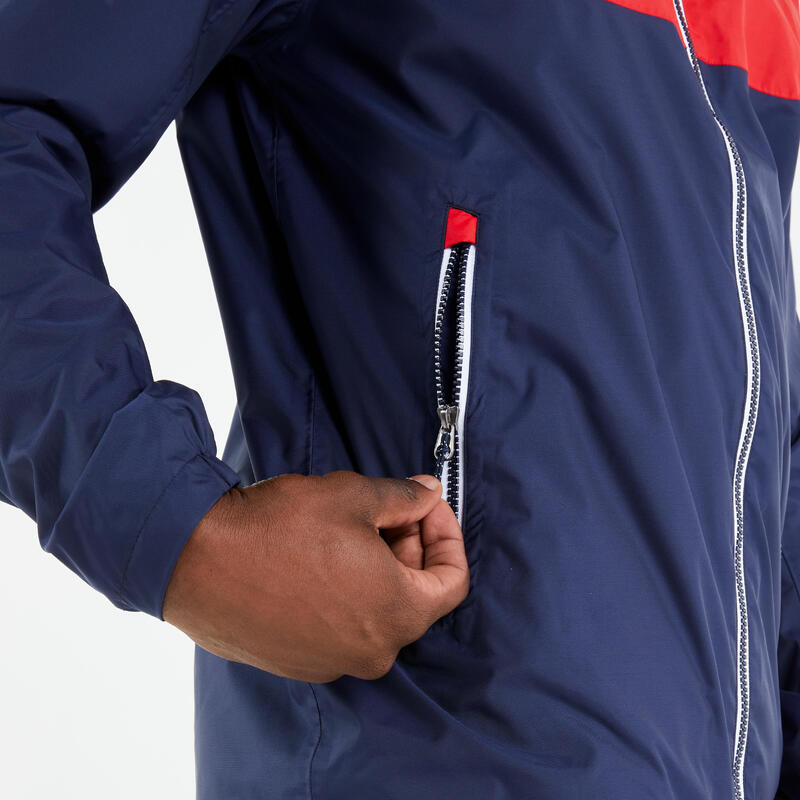 Chaqueta impermeable cortavientos lluvia vela Hombre Sailing 100 azul rojo