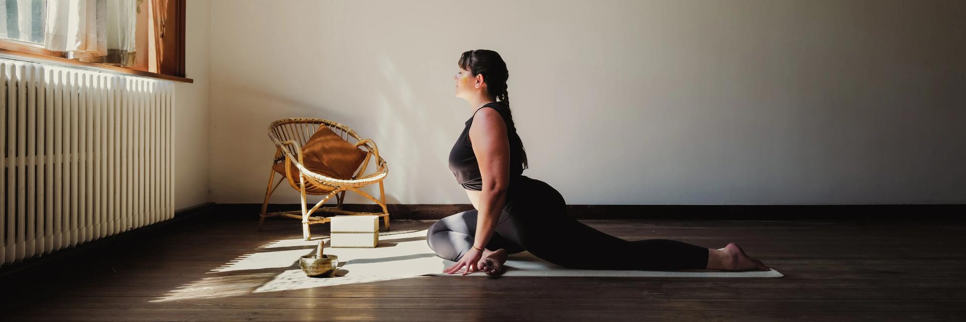 Yoga Übungen für Schmerzen im Rücken unten