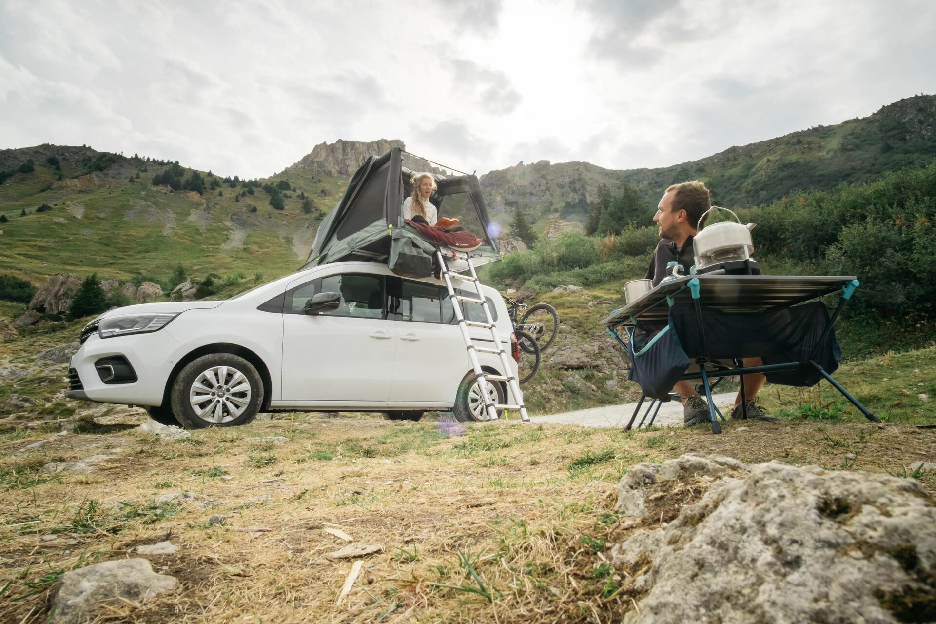 INFLT COMPACT ROOF TOP TENT