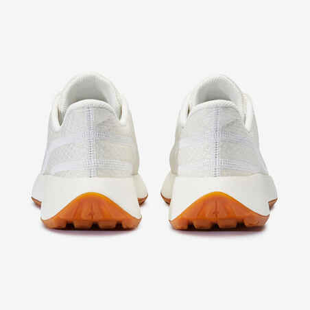 Moteriški ėjimo batai „KLNJ Be Geared Up“, dramblio kaulo