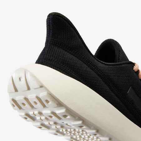 Moteriški ėjimo batai „KLNJ Be Essential“, juoda