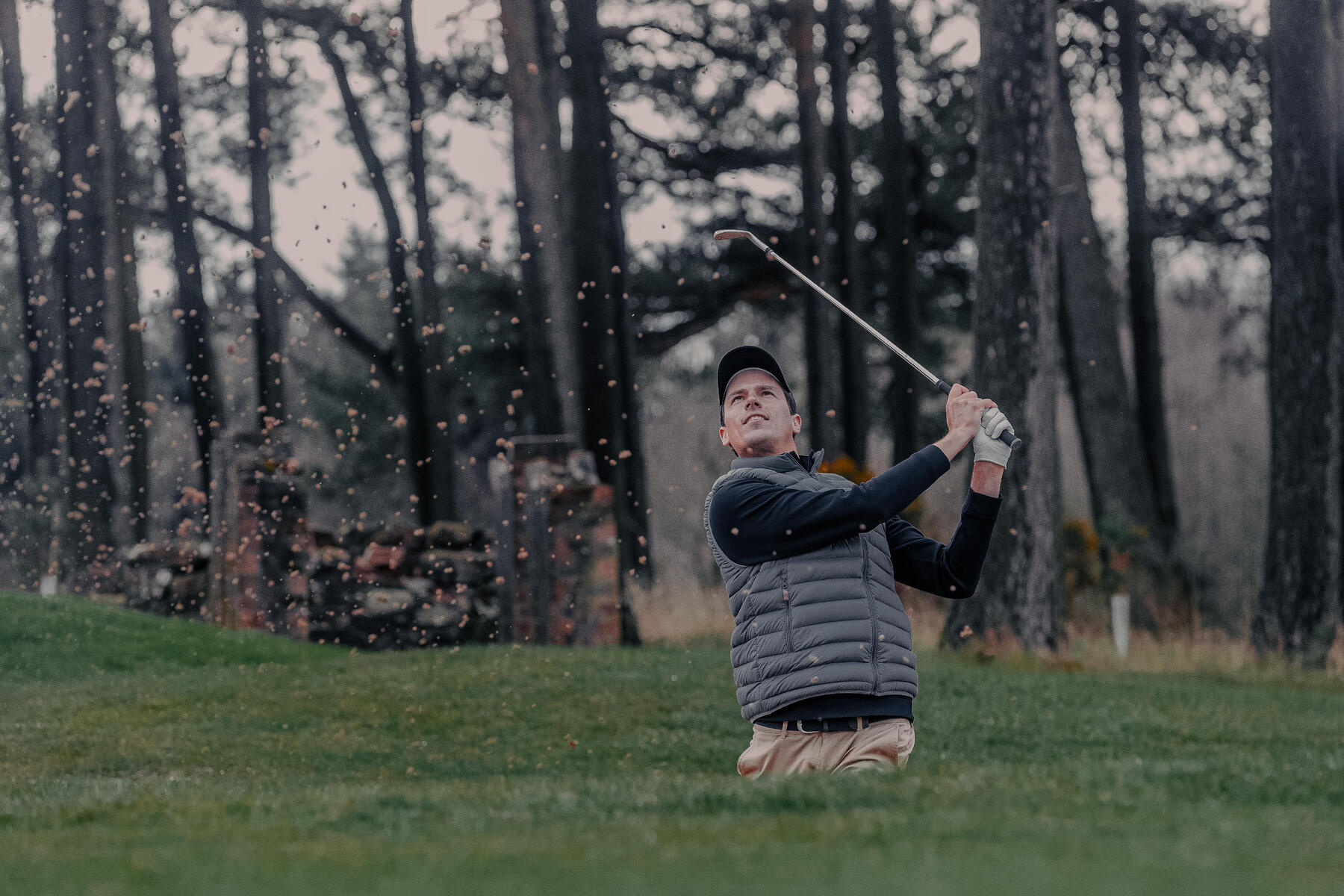 Comment choisir sa tenue de golf pour la pluie ?