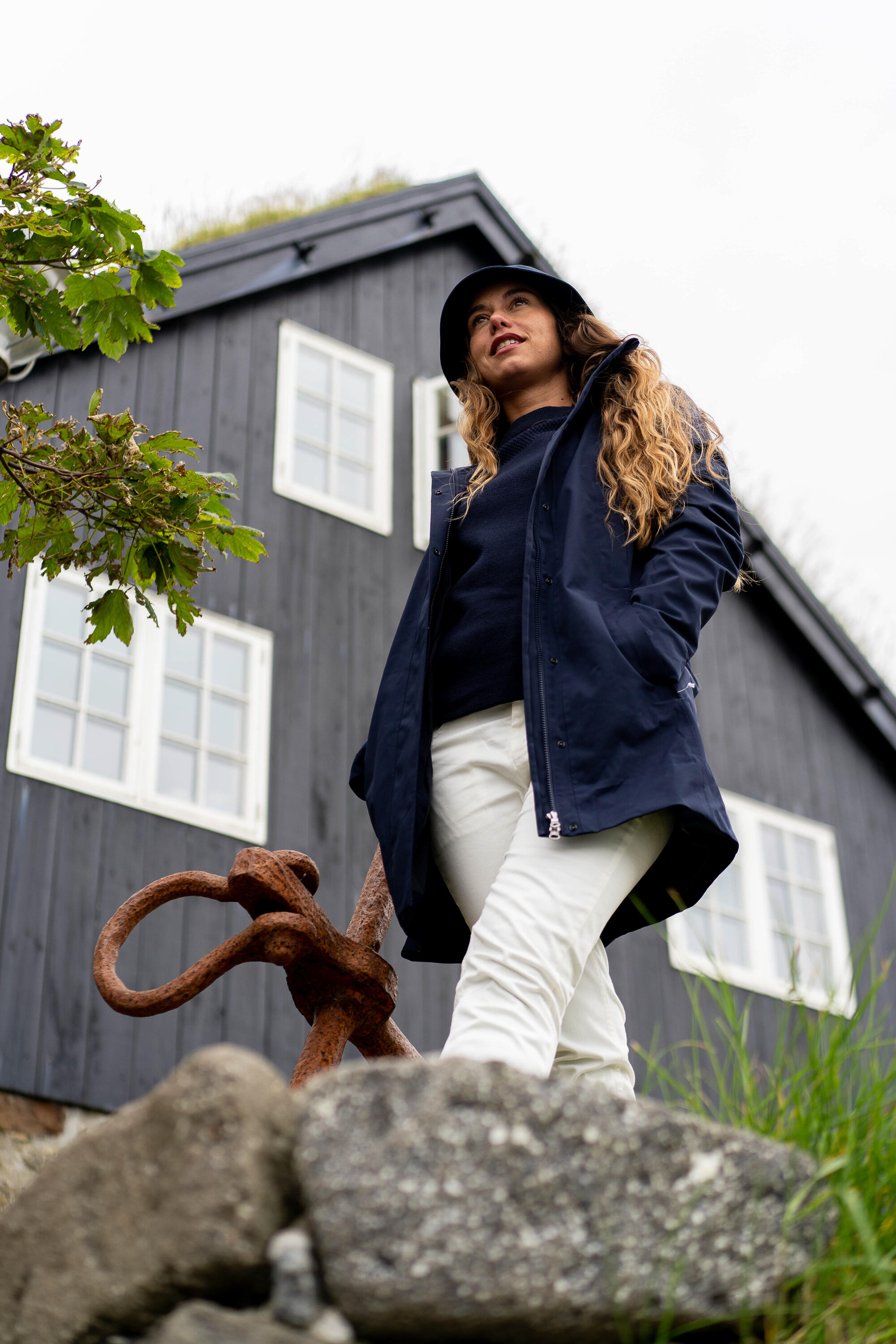 Jas Sailing 500 dames waterdicht lang marineblauw 36/39