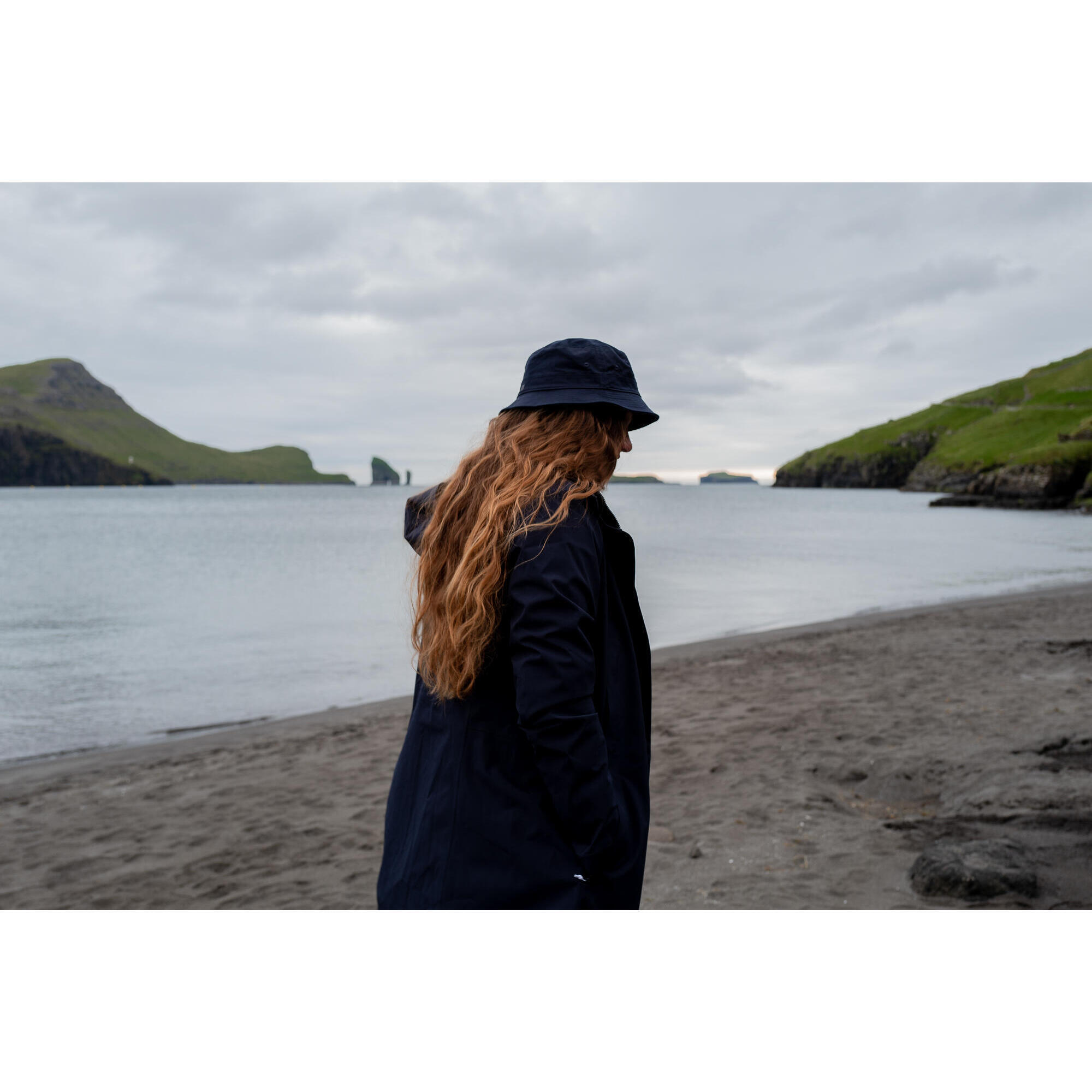 Veste longue imperméable sailing 500  femmebleu marine 11/13