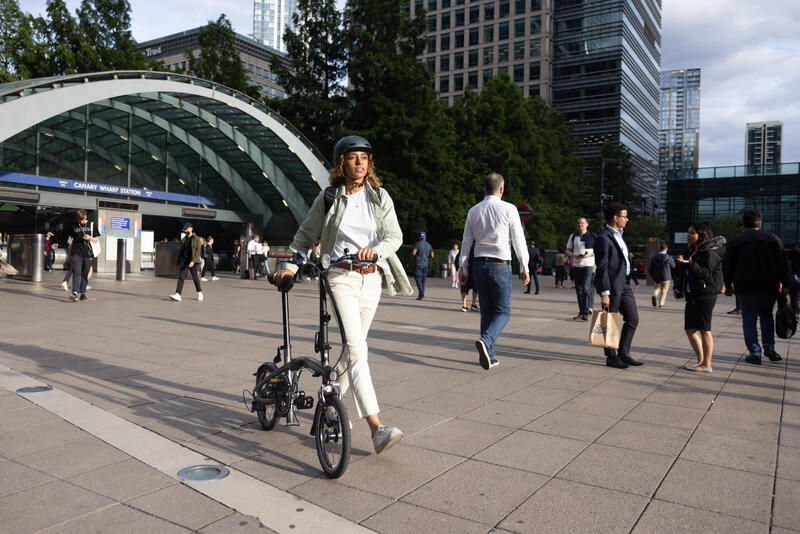 Vélo et train ou vélo et voiture : trouvez la bonne combinaison