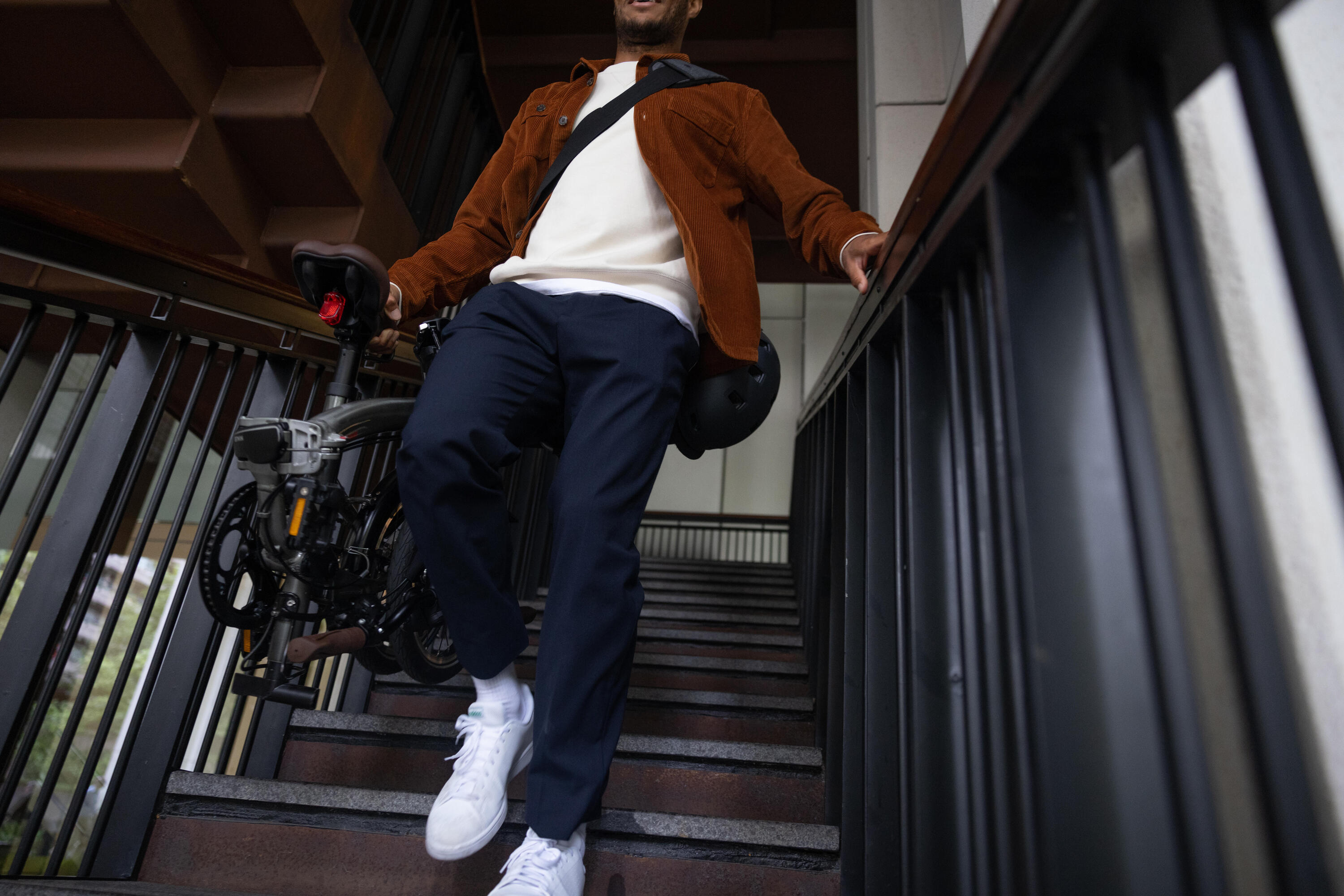 Ultrakompaktes Faltvelo, zusammenklappbar, in 1 Sekunde, Beige 12/33