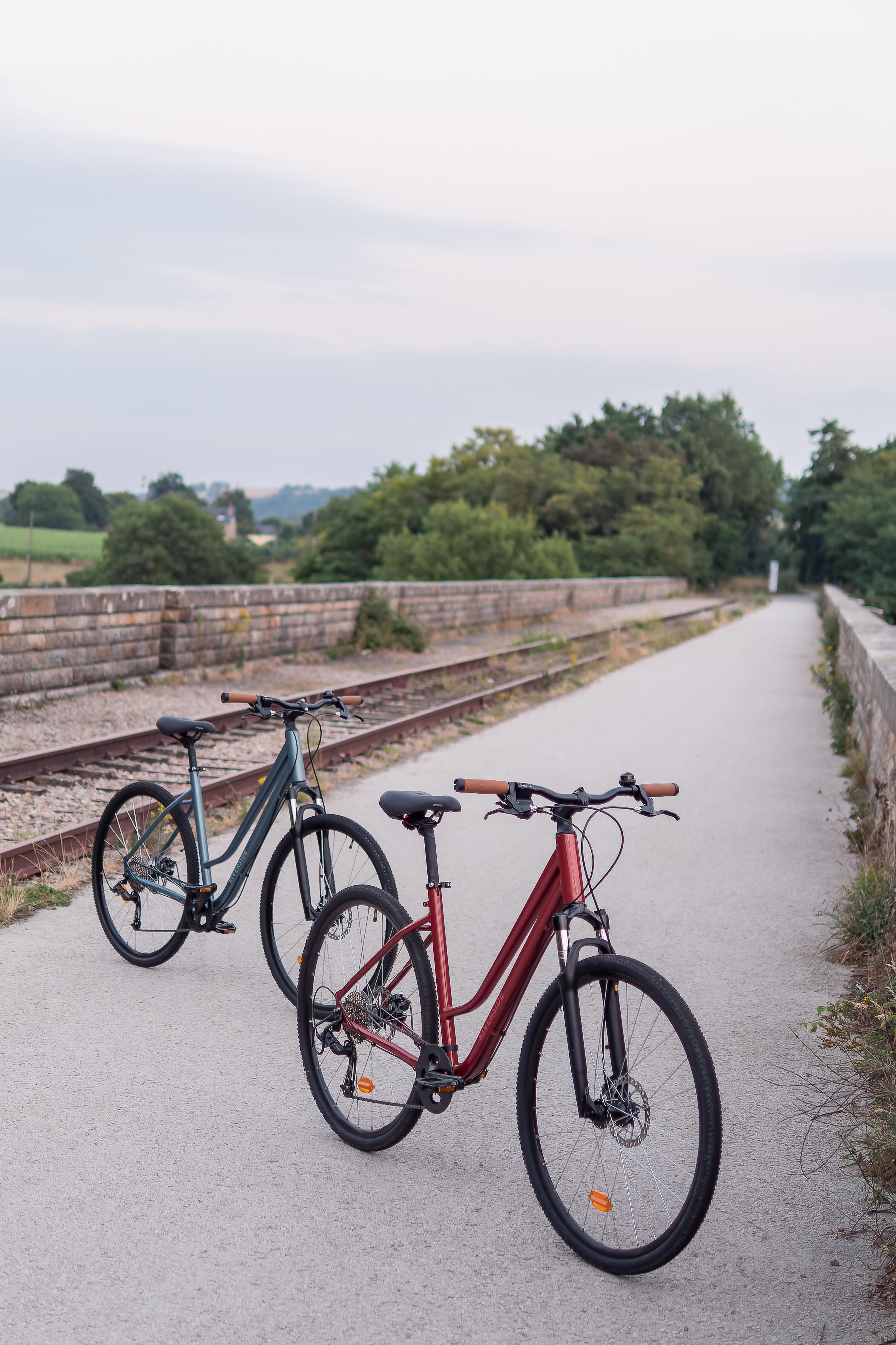 Trekkingrad Riverside 500 Tiefeinstieg sturmblau 12/15