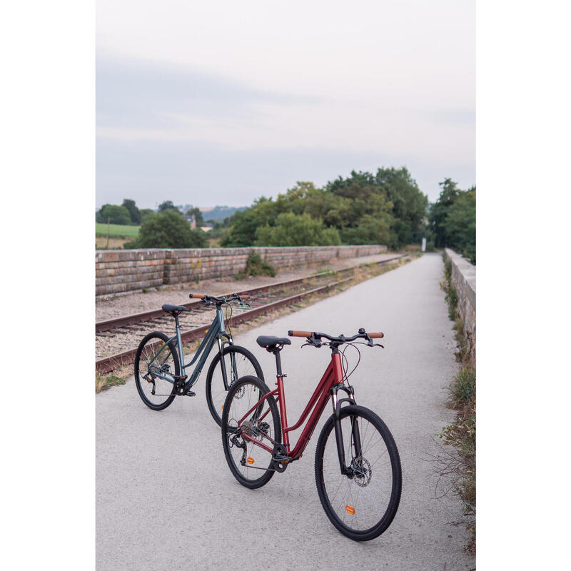 Bicicleta de trekking cuadro bajo Riverside 500 LF azul tormenta