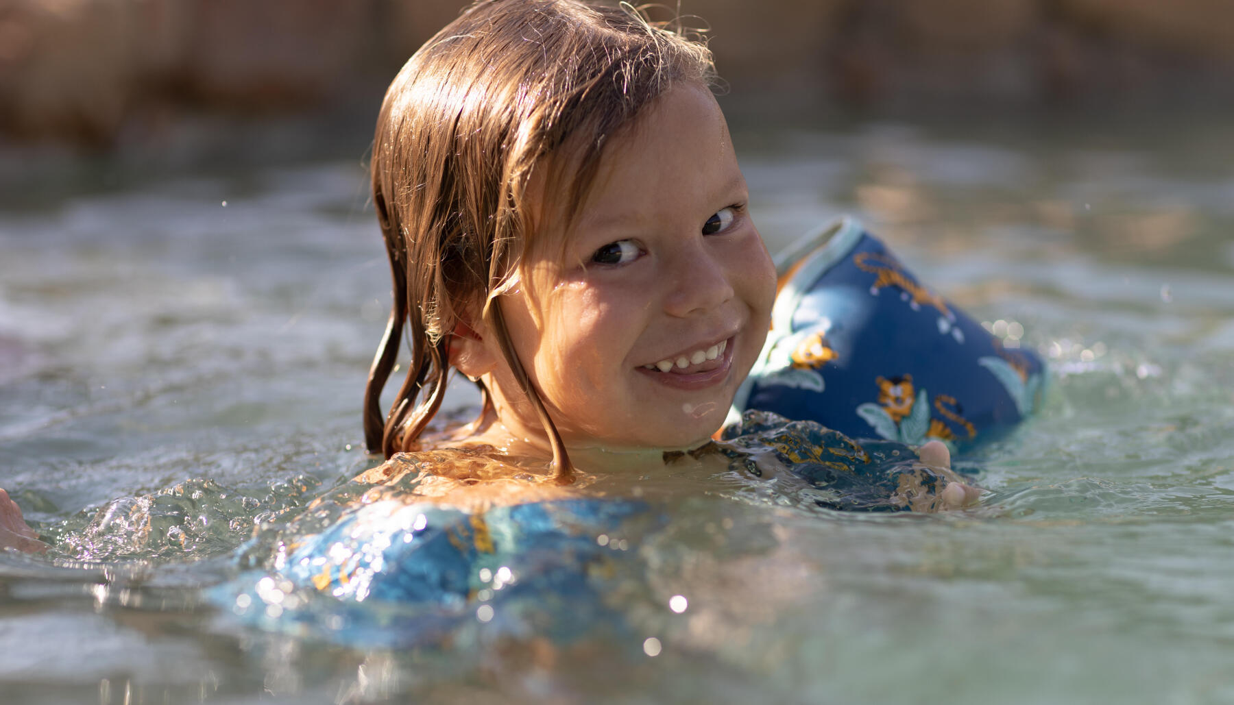 Al agua niños: consejos para que los más pequeños empiecen a nadar