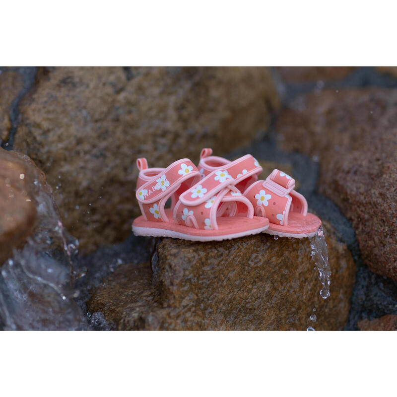 Dětské sandále pro nejmenší korálové