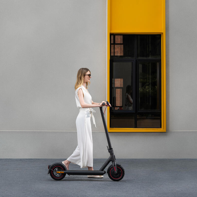 Trottinette électrique Xiaomi Electric Scooter 4 Pro Fr 350 W Noir