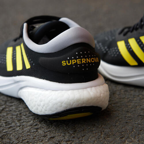 Chaussures de running homme - Supernova 2.0 noir et jaune