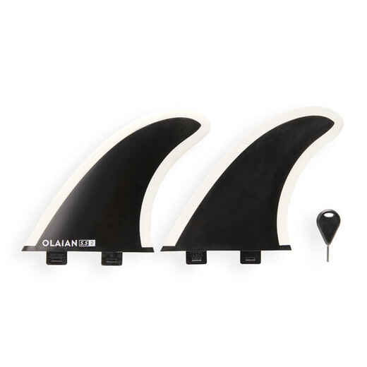 
      Two 5”5 fins with flexible edges for twin Fish.
  