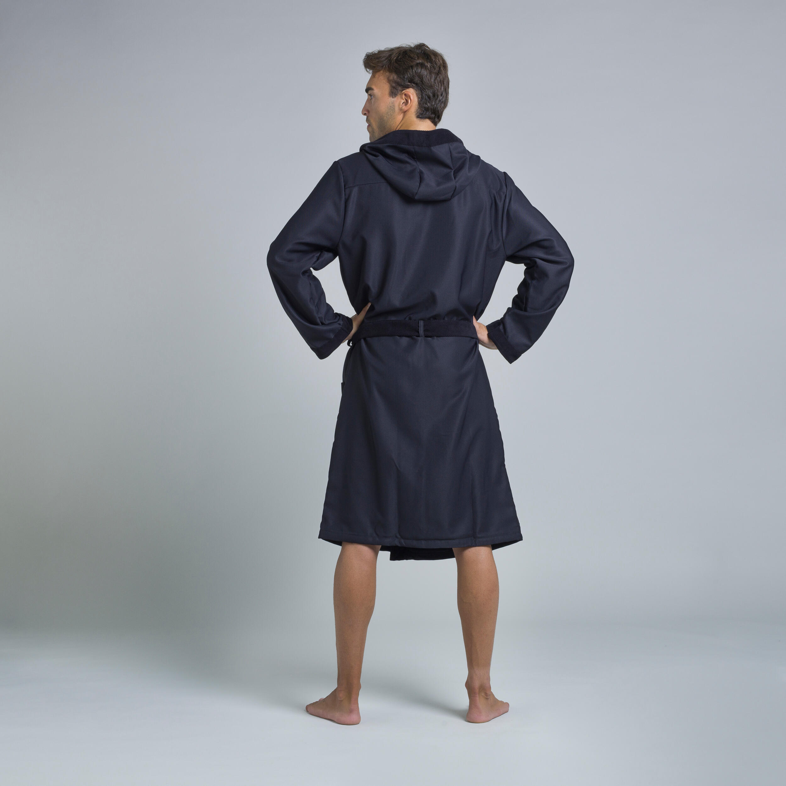 MEN'S COMPACT POOL BATHROBE BLACK