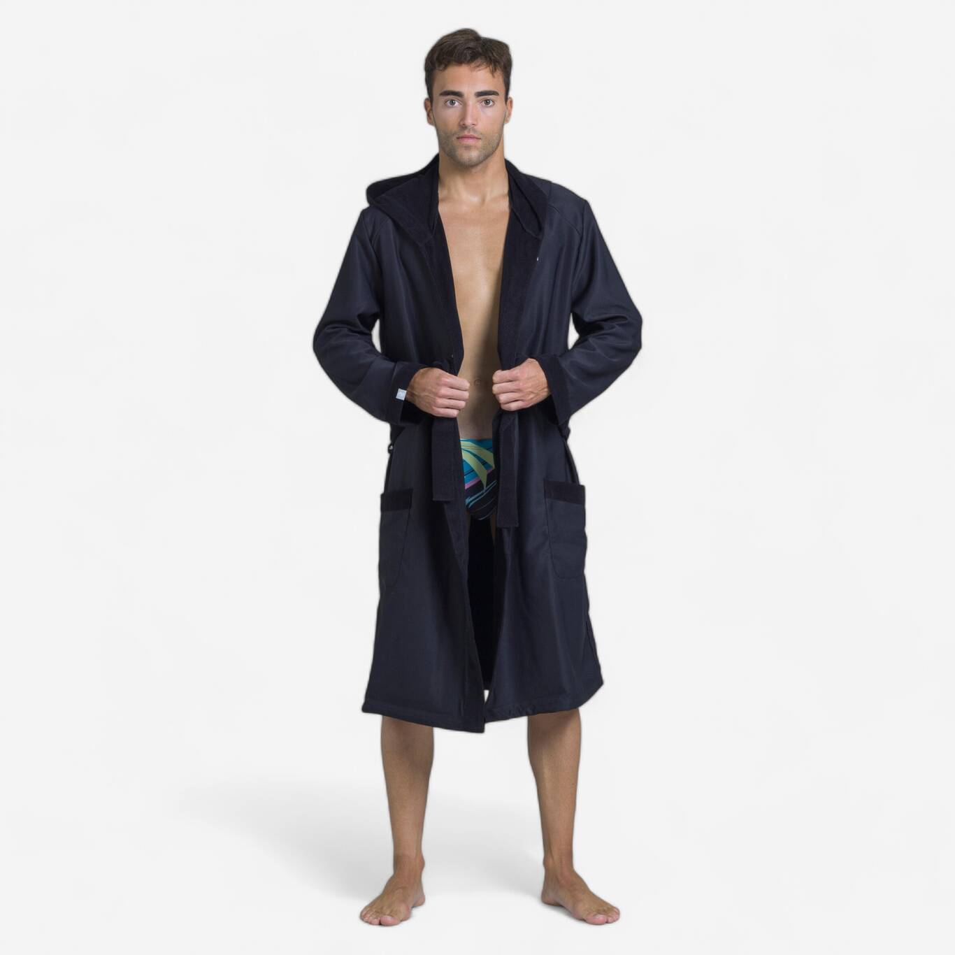 MEN'S COMPACT POOL BATHROBE BLACK