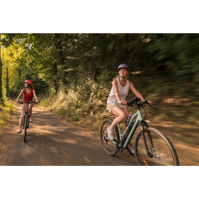 Bici elettrica a pedalata assistita trekking RIVERSIDE 100 E telaio basso verde