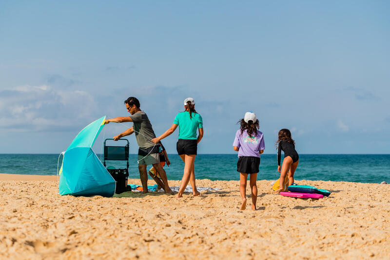 Parasol plażowy czy namiot? Co lepiej sprawdzi się na plaży?