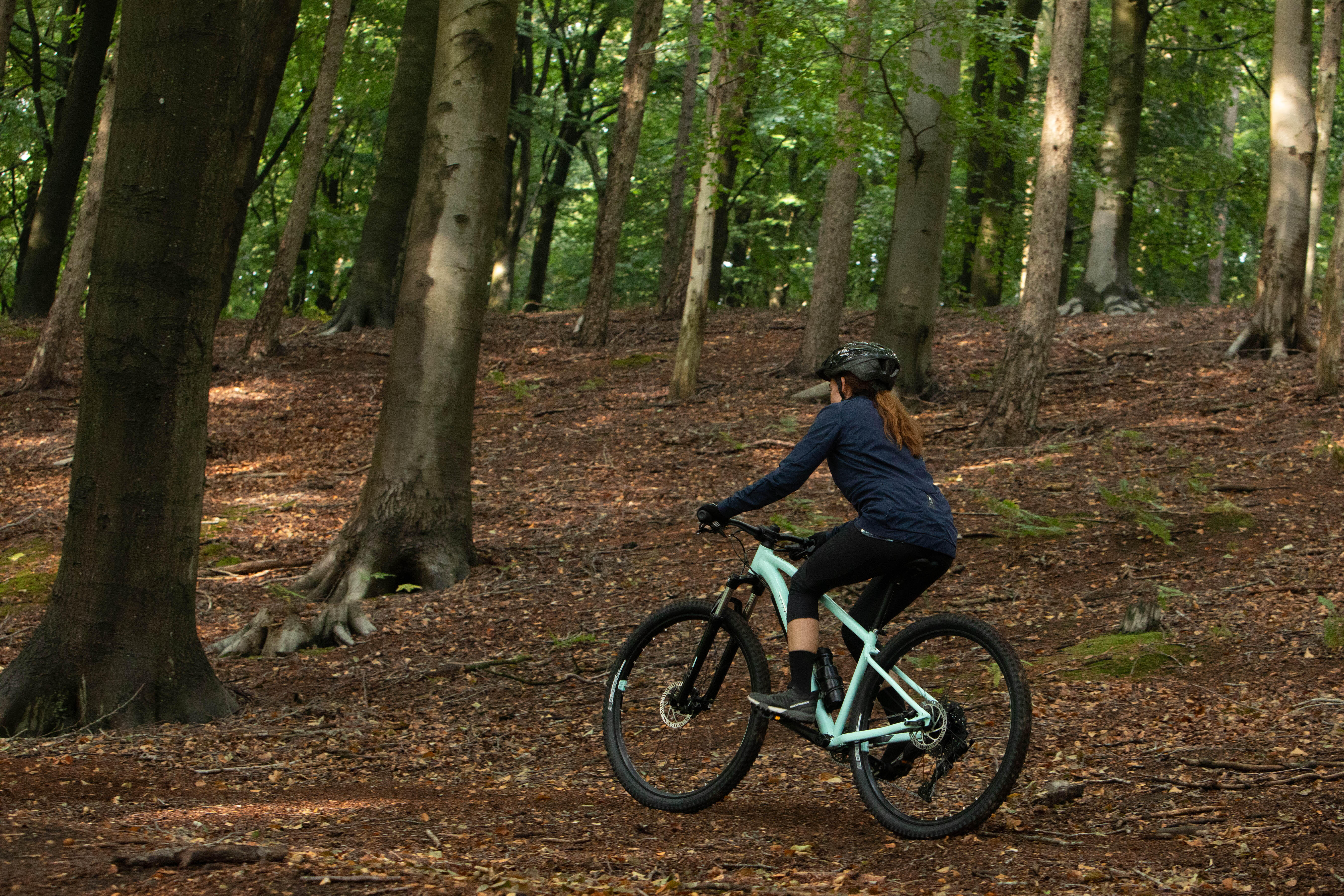 Women's 29" Touring Mountain Bike - Explore 520 Pale Green - ROCKRIDER