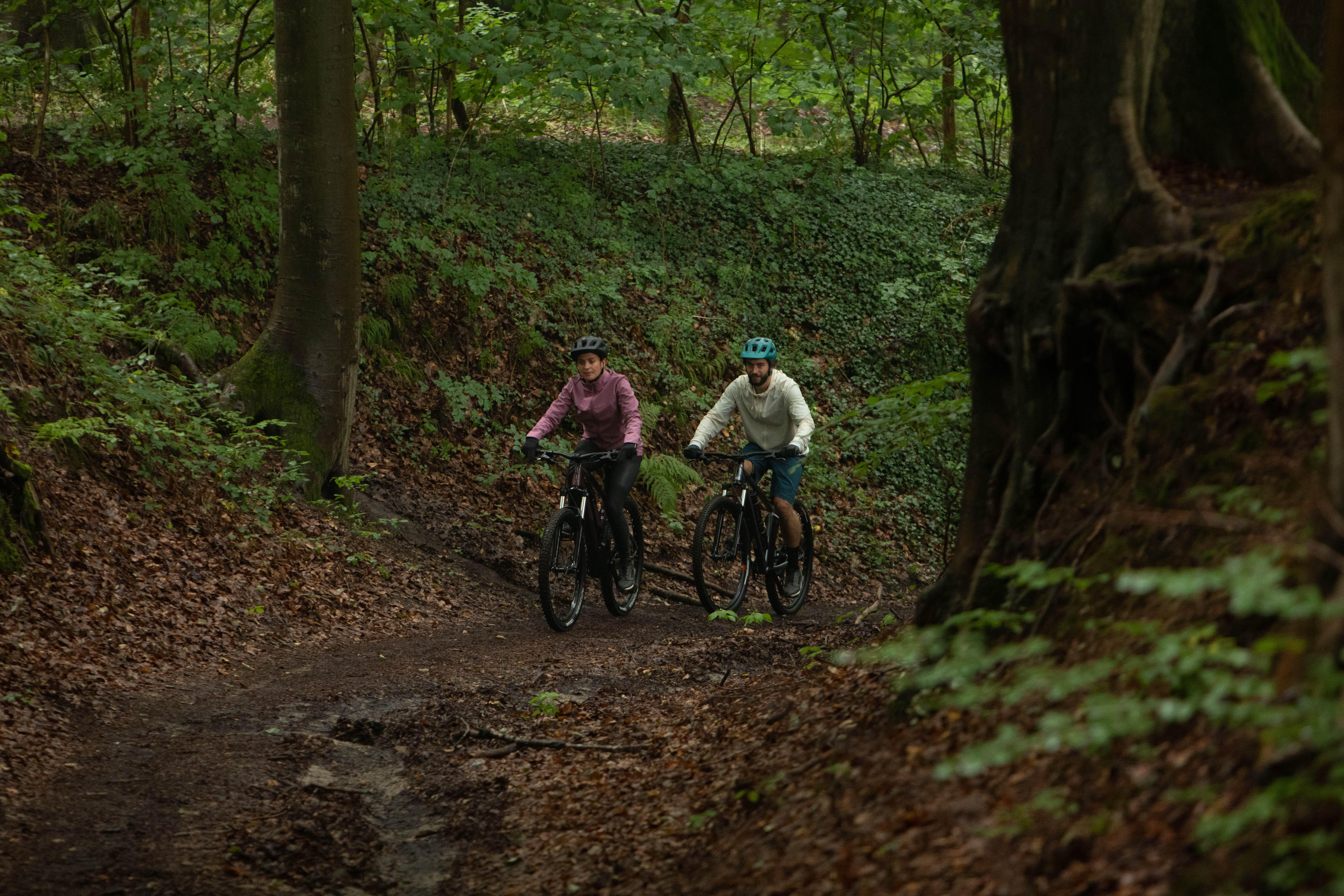 Touring Mountain Bike 29 in, Explore 520 Grey/Red - ROCKRIDER