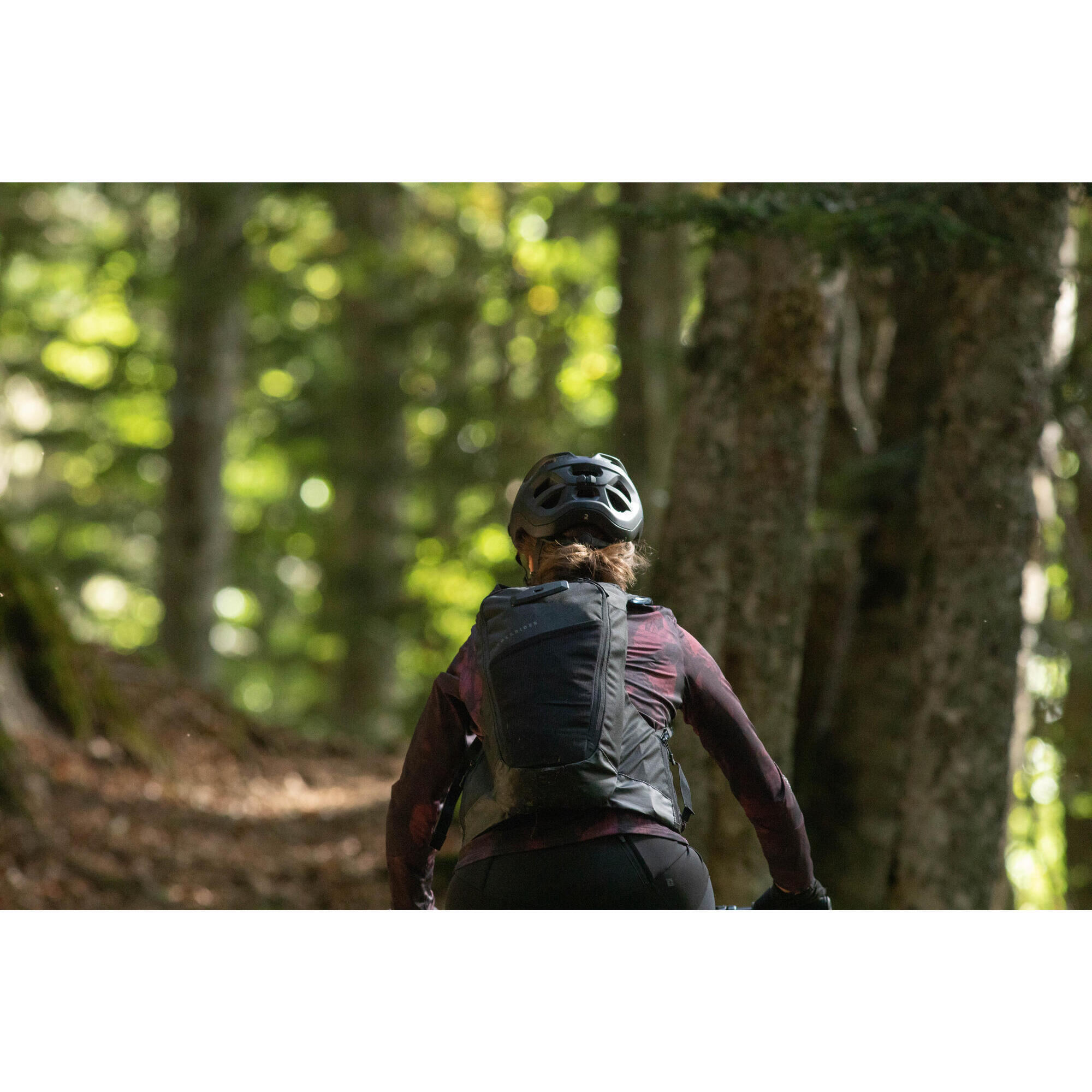 MOUNTAIN BIKE IDRATAZIONE BACKPACK EXPLORE 7L/2L acqua NERO