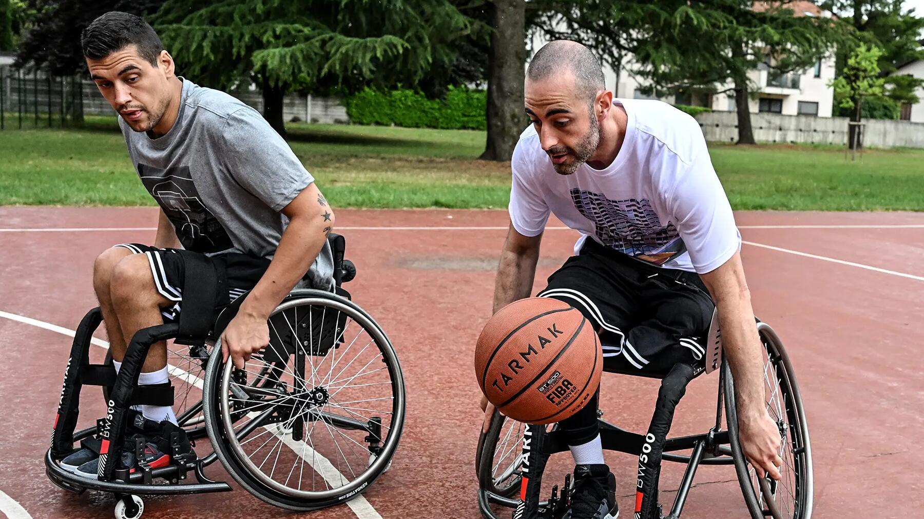 Erfahre hier alles Wissenswerte über Rollstuhl Basketball!