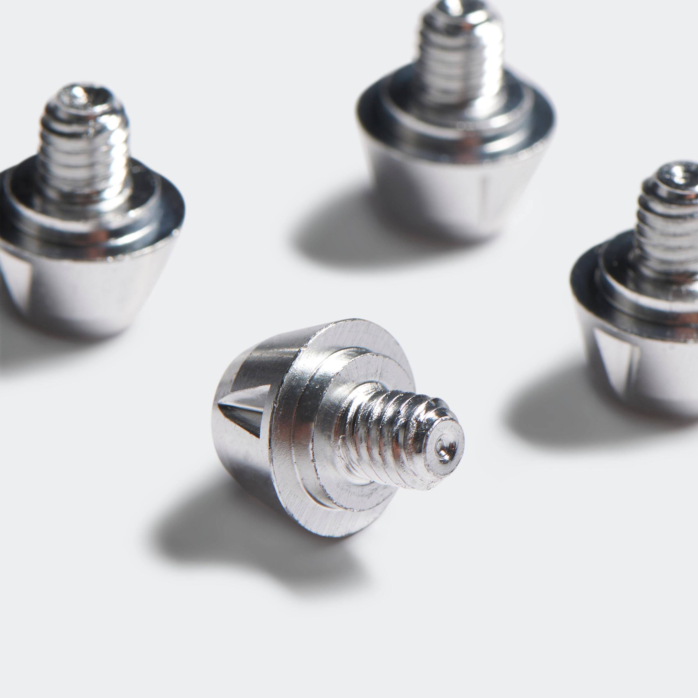 Aluminium Screw-On Studs 8-11 mm 3/4