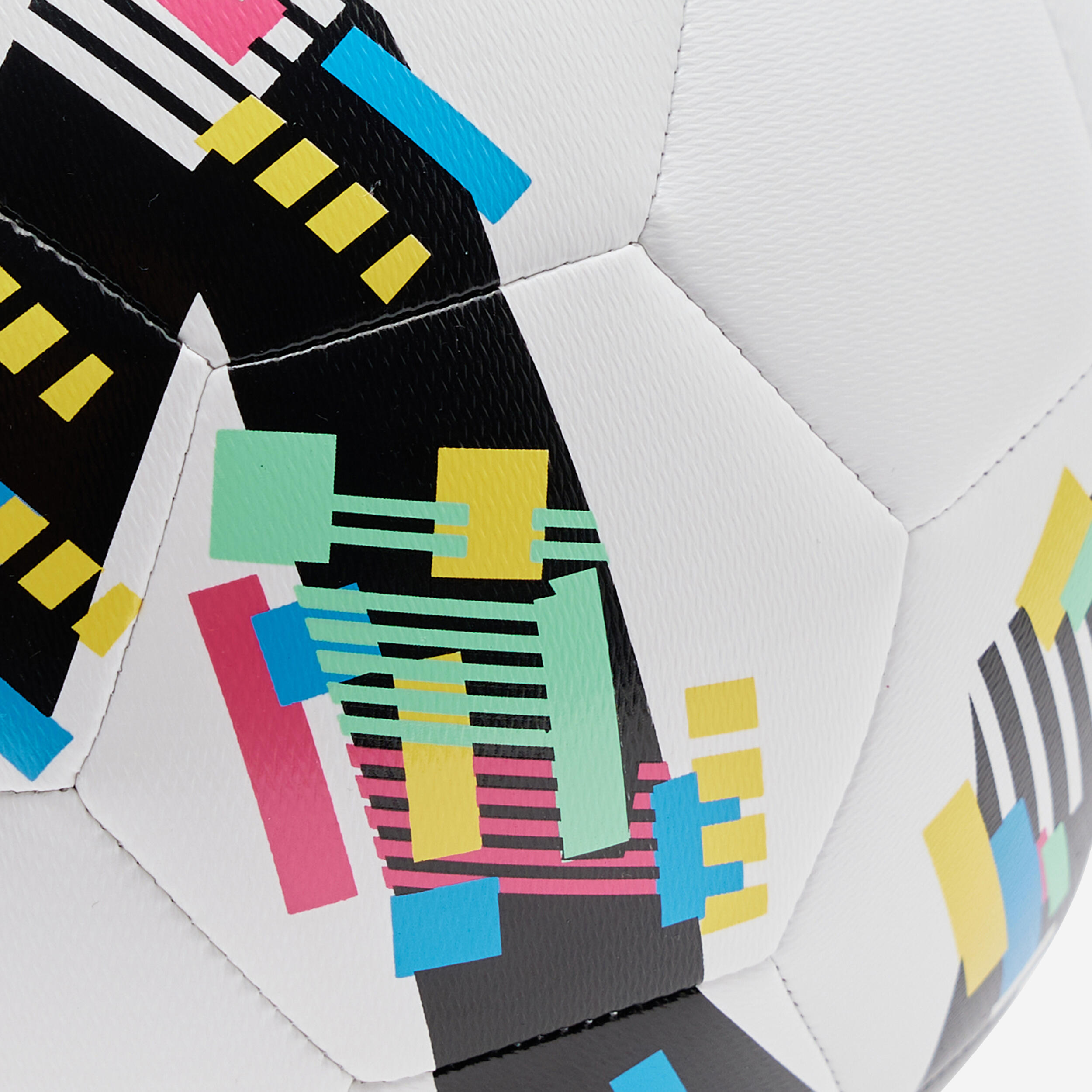 KIPSTA Detská futbalová lopta Light Learning Ball - Veľkosť: 5 · záber 4