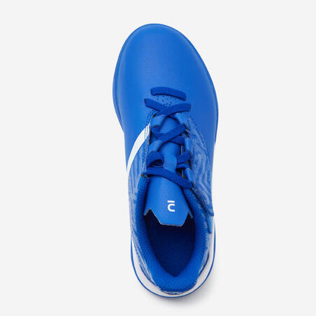 CHAUSSURES DE FOOTBALL ENFANT A SCRATCH VIRALTO I  EASY TURF TF BLEU ET BLANC