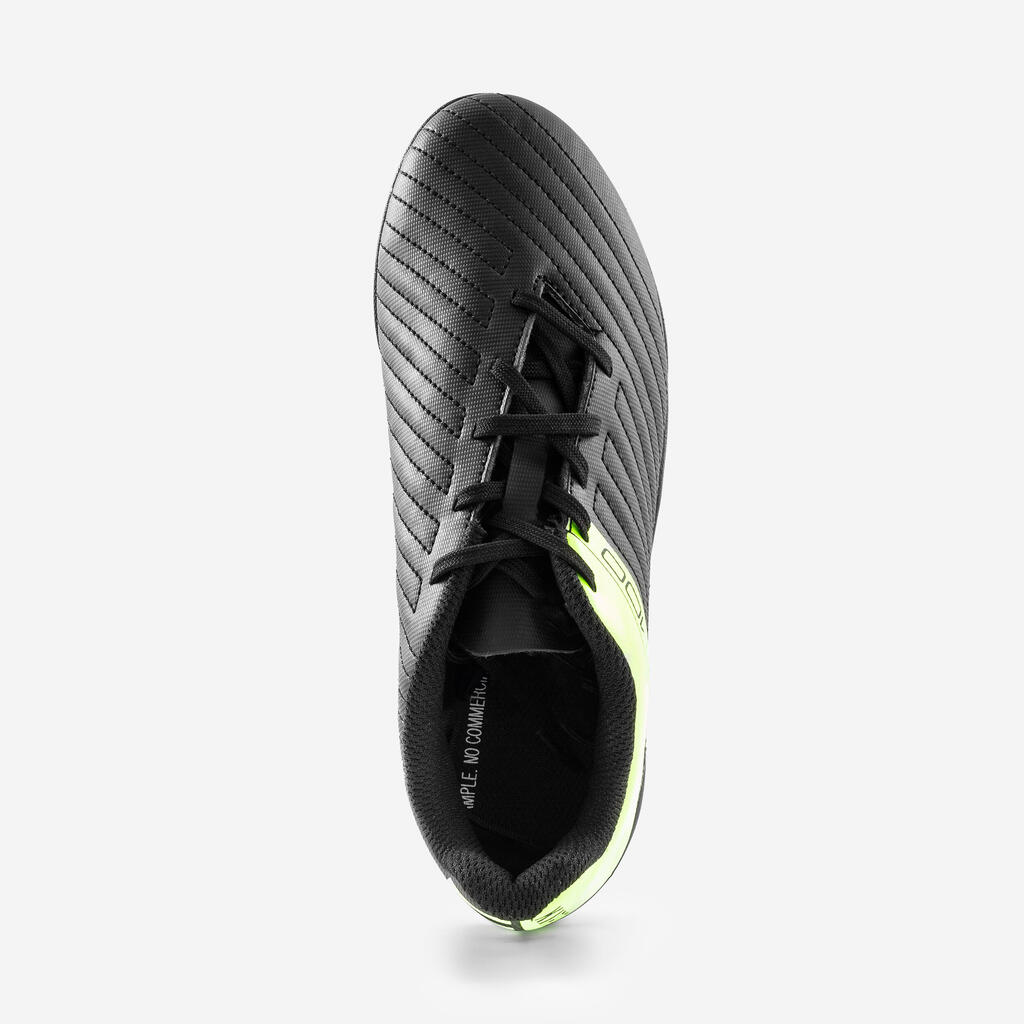 CHAUSSURES DE FOOTBALL ENFANT A LACETS 100 FG NOIR ET JAUNE