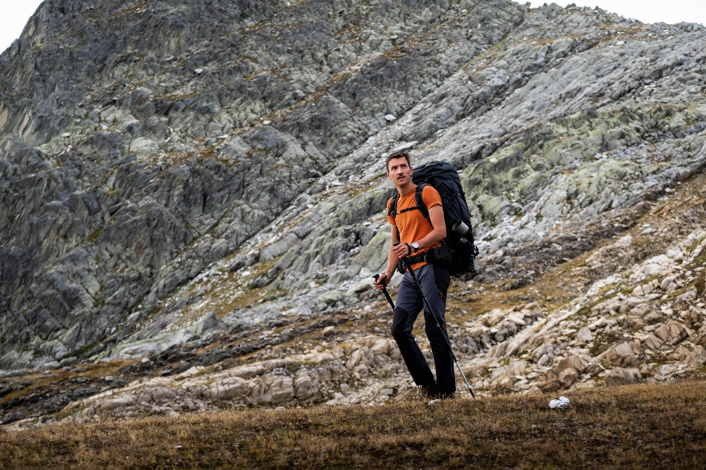 Trekkinghose Herren wasserabweisend winddicht - MT900 grau  13/15