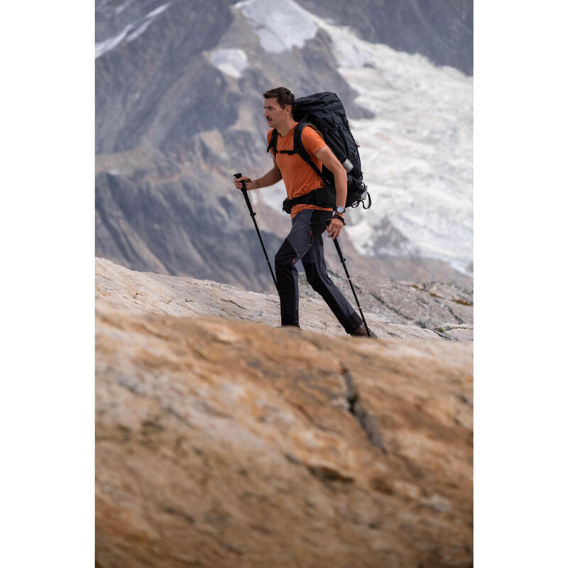 Pantalon Hidrofob Protecție vânt Trekking la munte MT900 Bej Bărbați