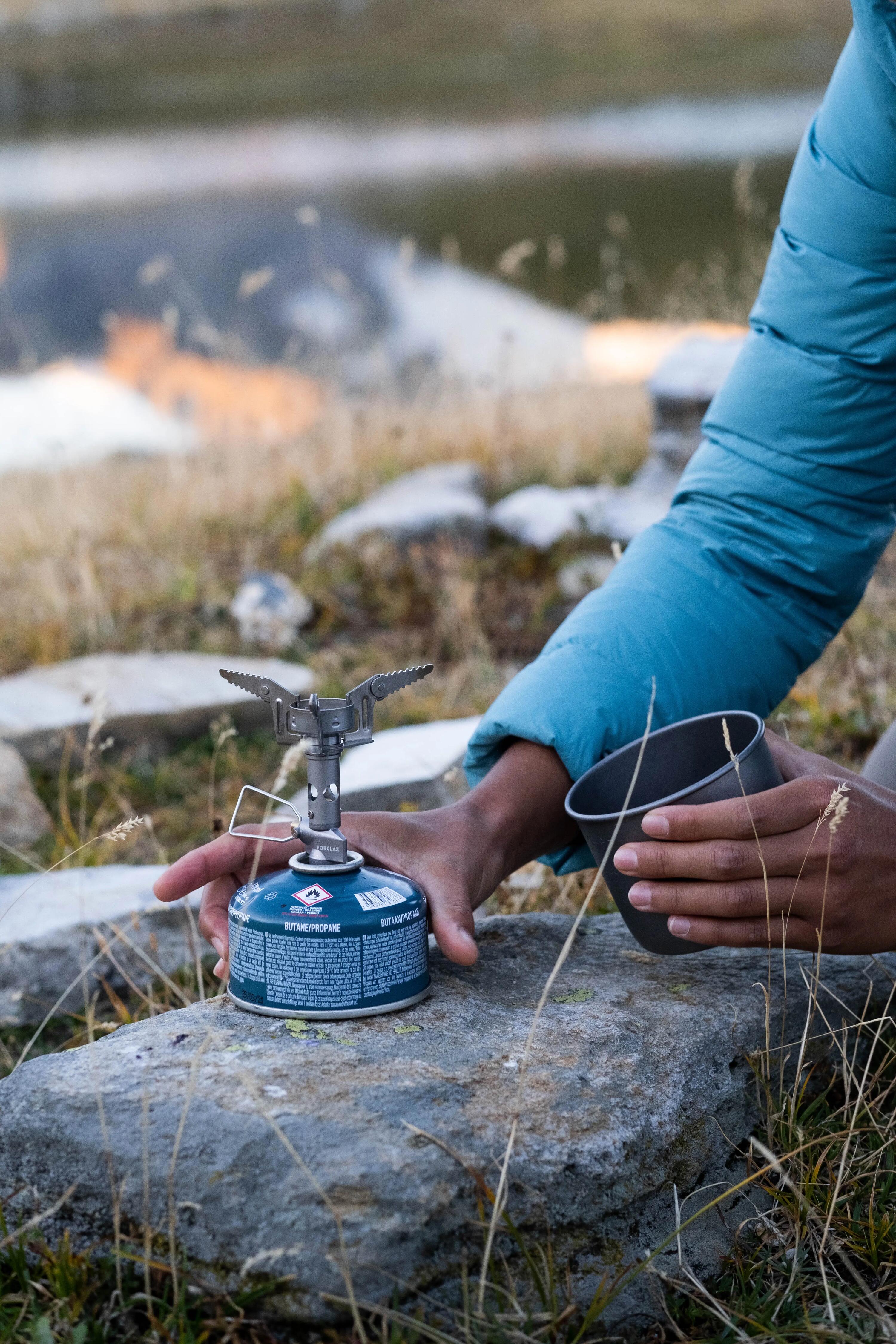 Ultra light and compact gas stove - MT900 4/4