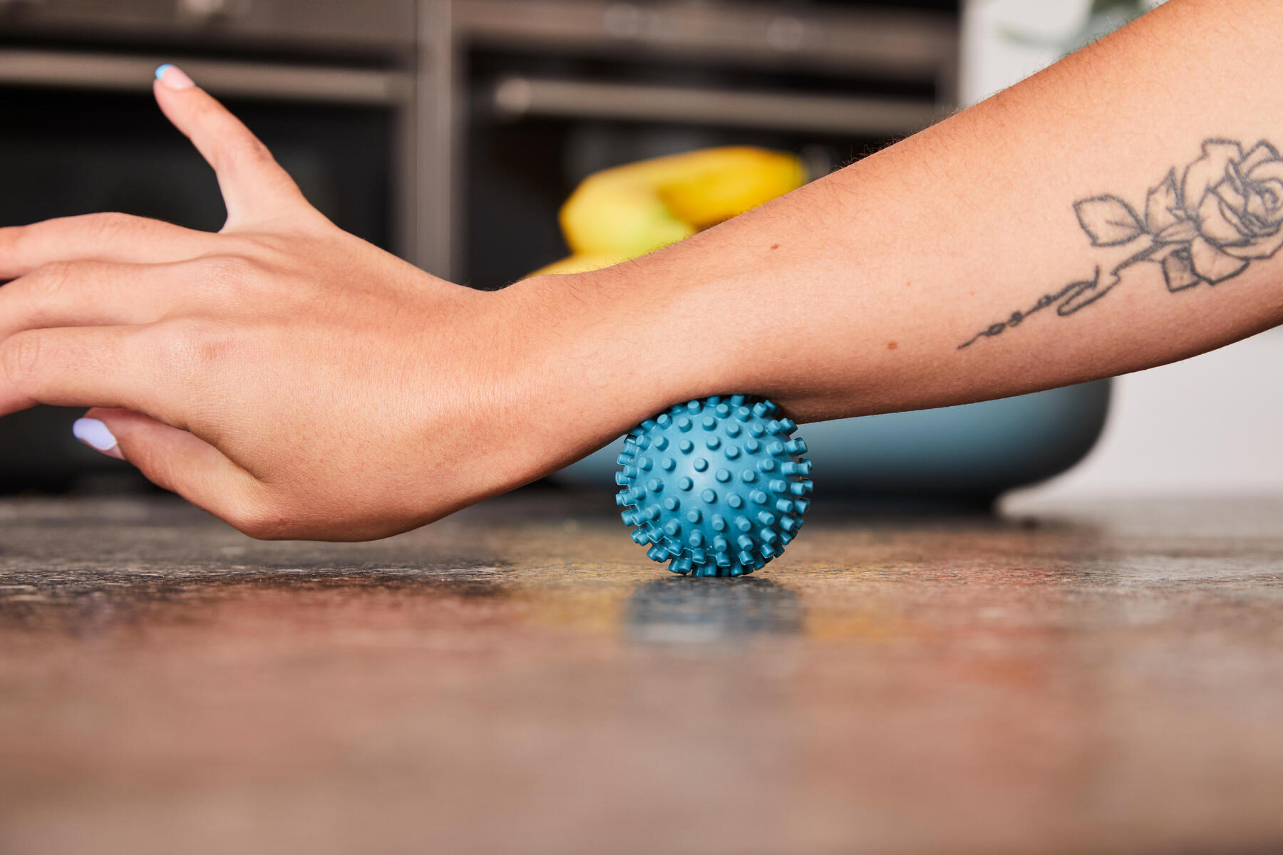 How to use a massage balls?