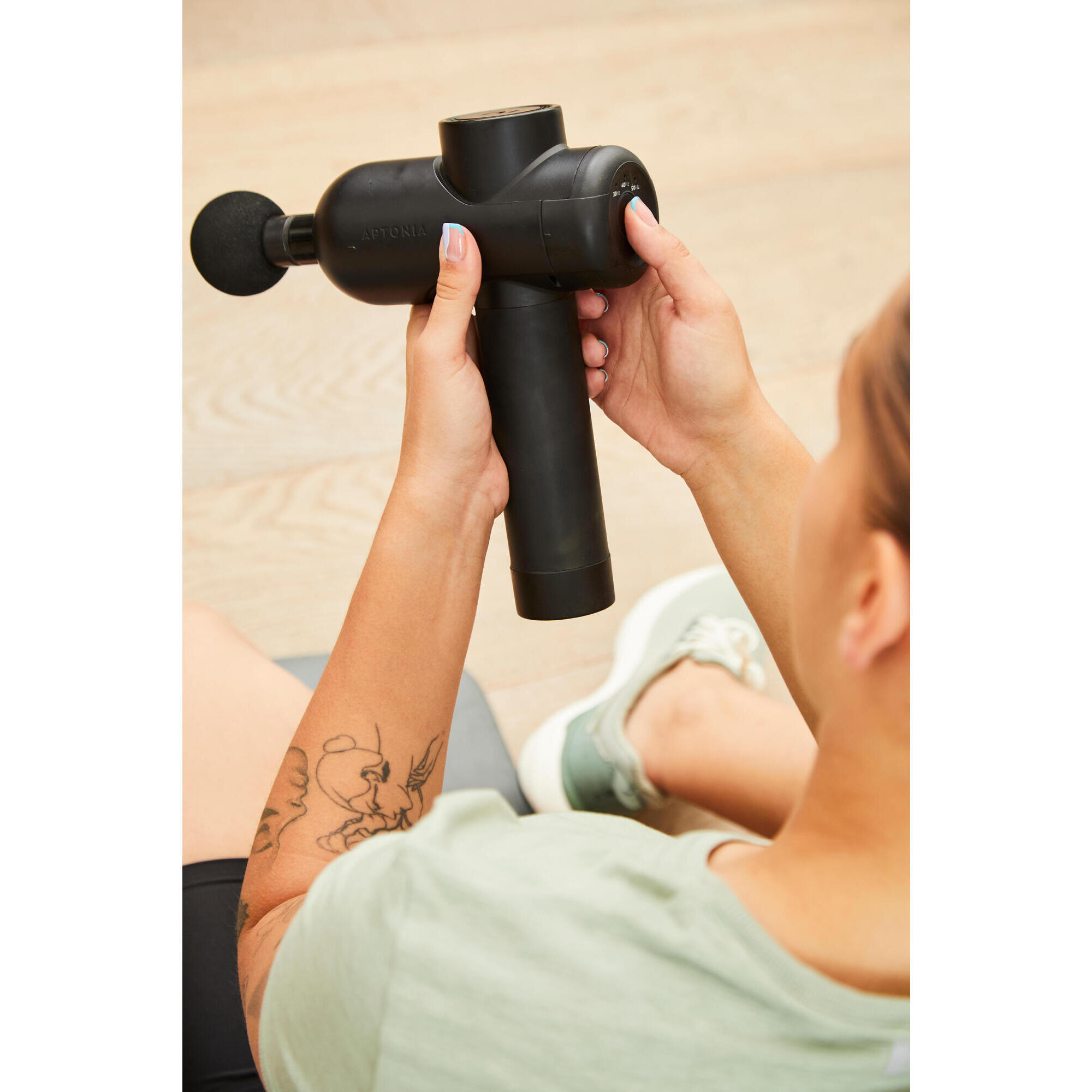 Percussion massage device Decathlon